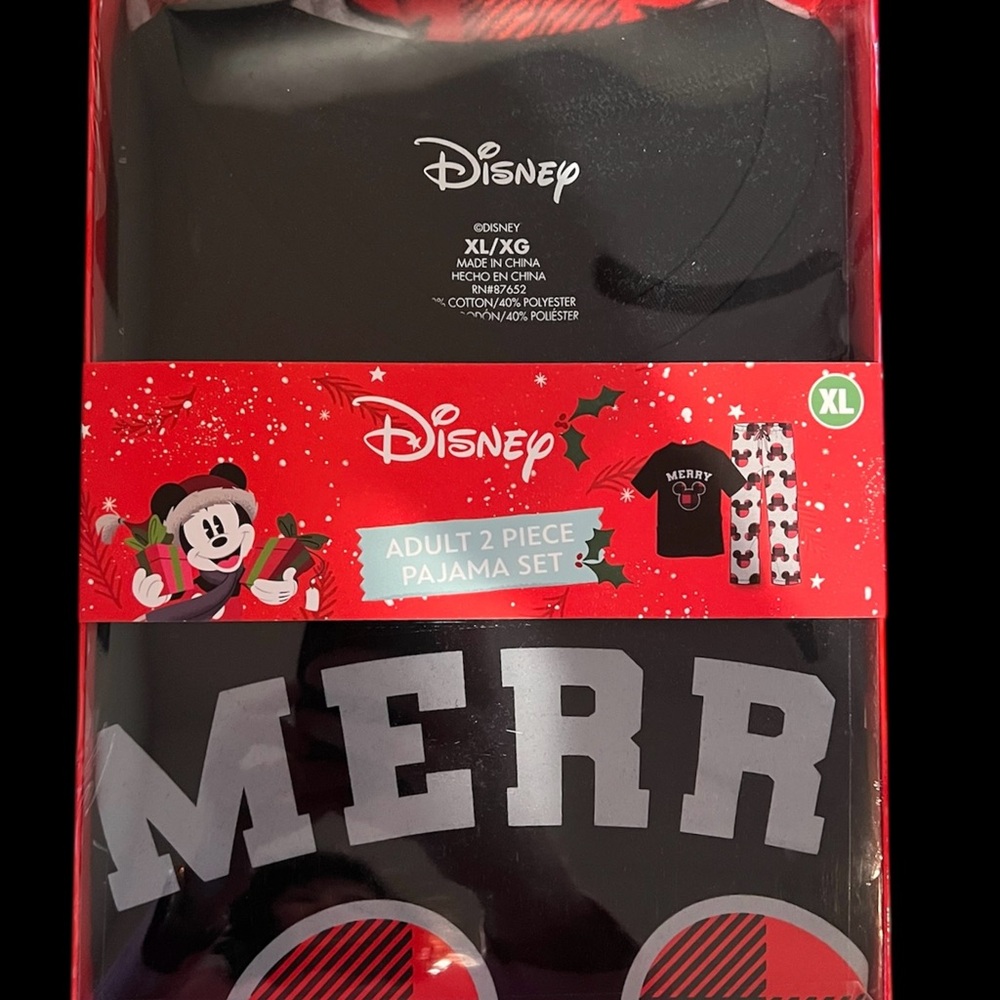 Disney Red and Black Adult Pajama Set XL NIB